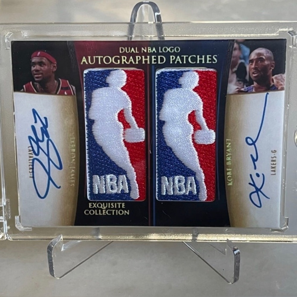 2007 Kobe Bryant LeBron James jersey patch card signature auto facsimile RP UD